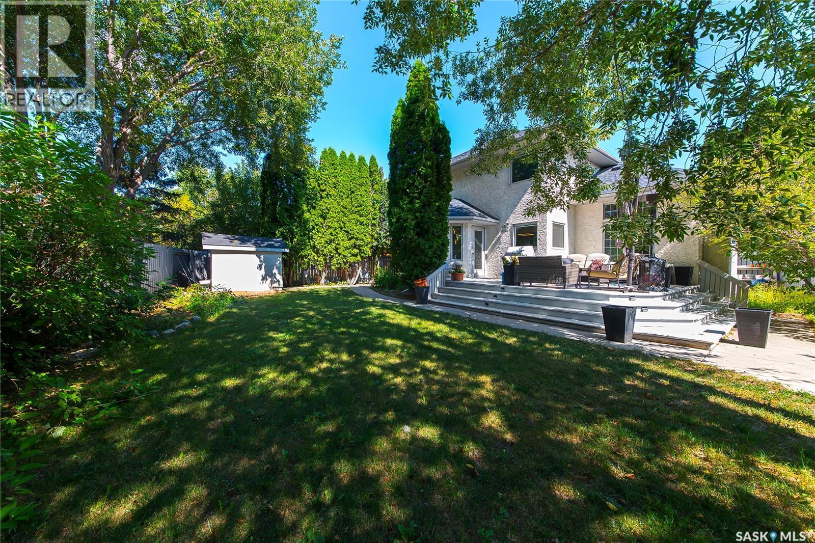 114 Mcfarland Place, Saskatoon, SK - Outdoor With Deck Patio Veranda