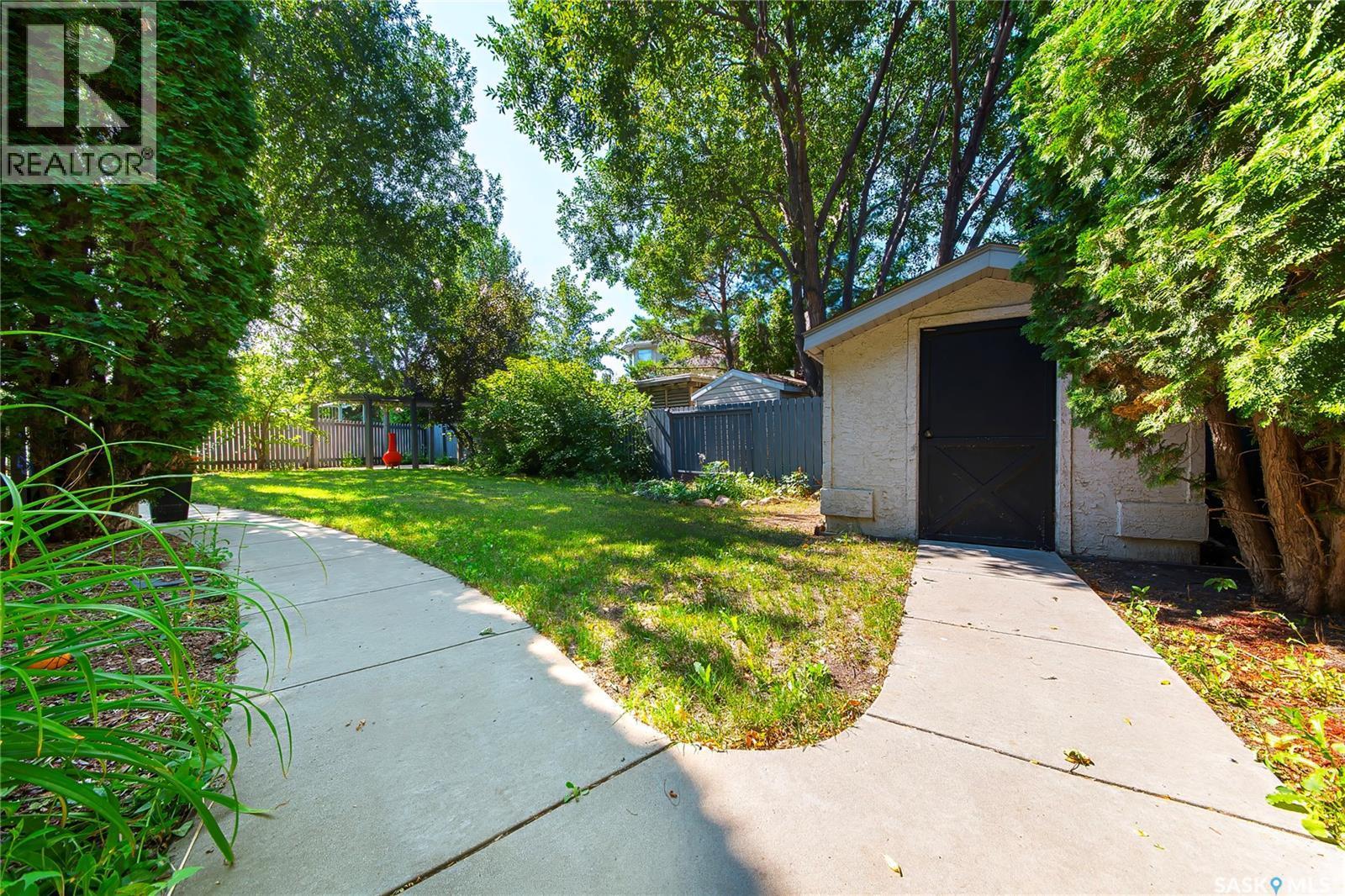 114 Mcfarland Place, Saskatoon, SK - Outdoor