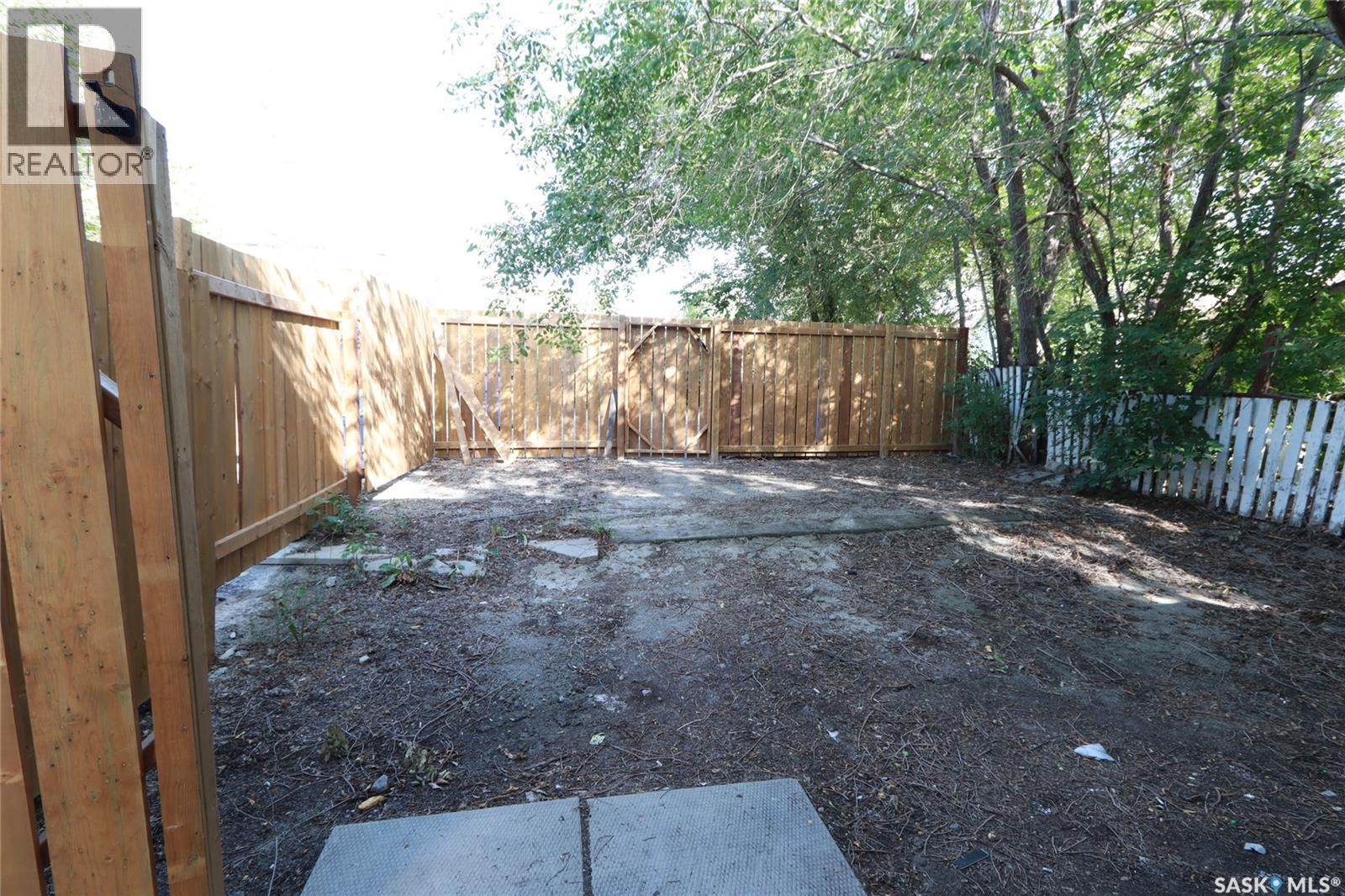 741 Garnet Street, Regina, SK - Outdoor