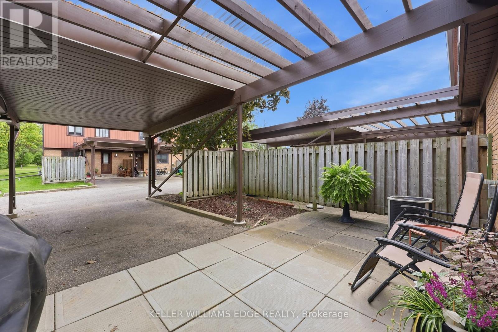 25 Flint Drive, Kitchener, ON - Outdoor With Exterior