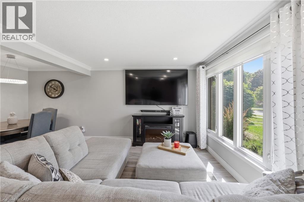 25 Flint Drive, Kitchener, ON - Indoor Photo Showing Living Room With Fireplace