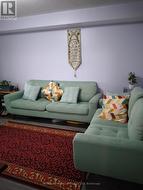 12 - 200 MCLEVIN AVENUE Toronto, ON M1B 6C8