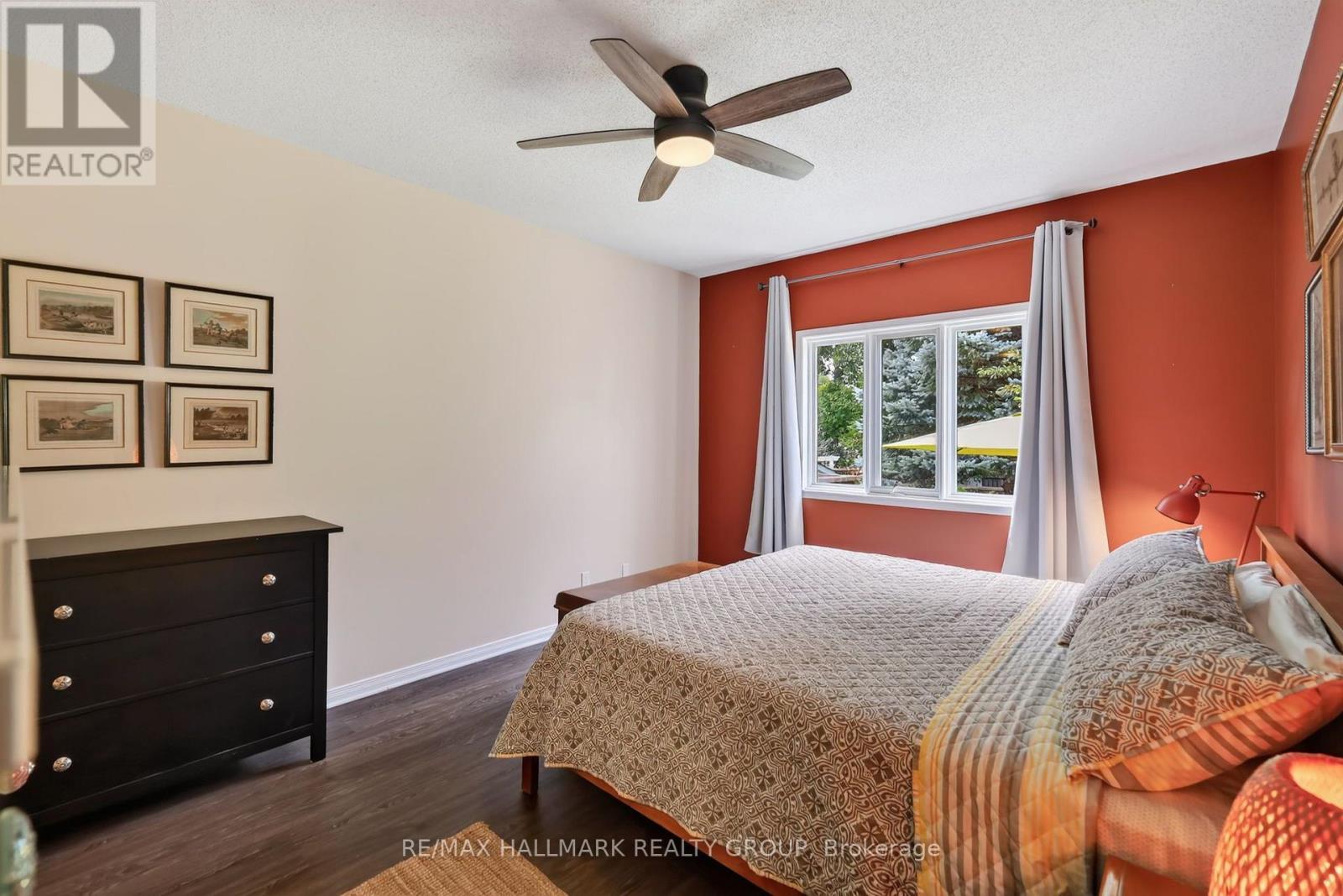 95 College Circle, Ottawa, ON - Indoor Photo Showing Bedroom