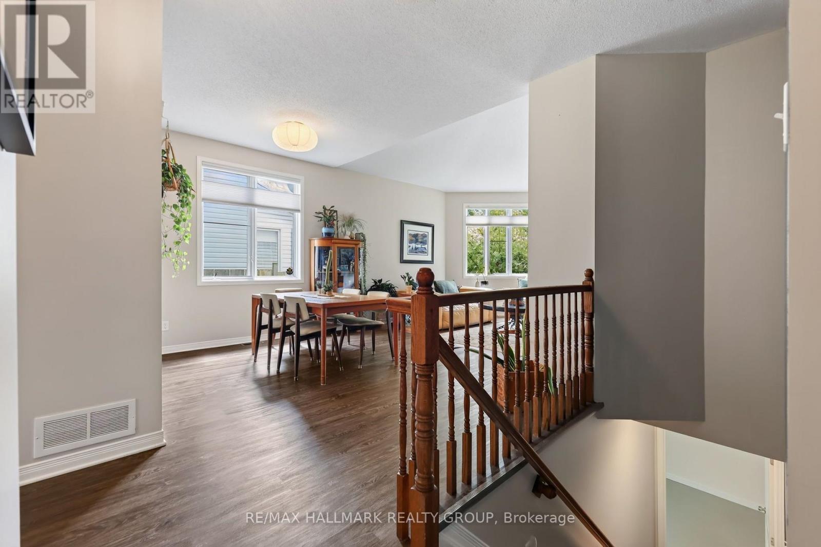 95 College Circle, Ottawa, ON - Indoor Photo Showing Other Room