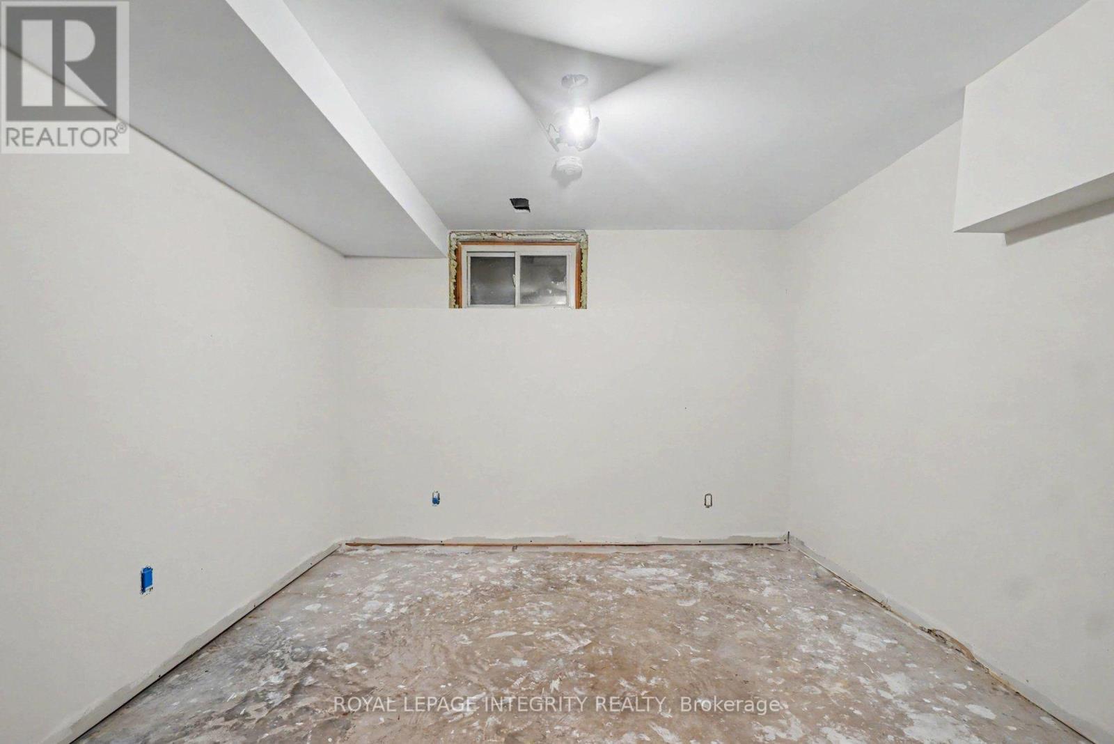 357 Bayview Drive, Ottawa, ON - Indoor Photo Showing Other Room