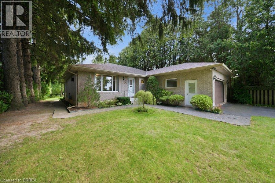 70 Thirteenth Street W, Simcoe, ON - Outdoor
