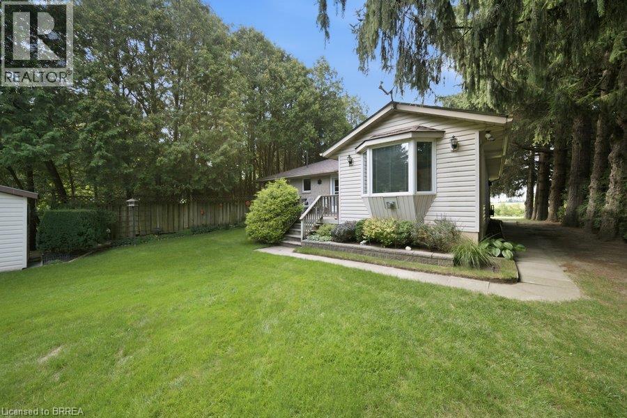 70 Thirteenth Street W, Simcoe, ON - Outdoor