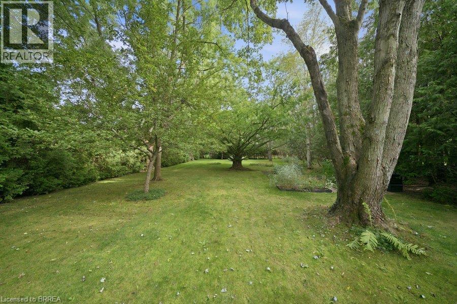 70 Thirteenth Street W, Simcoe, ON - Outdoor