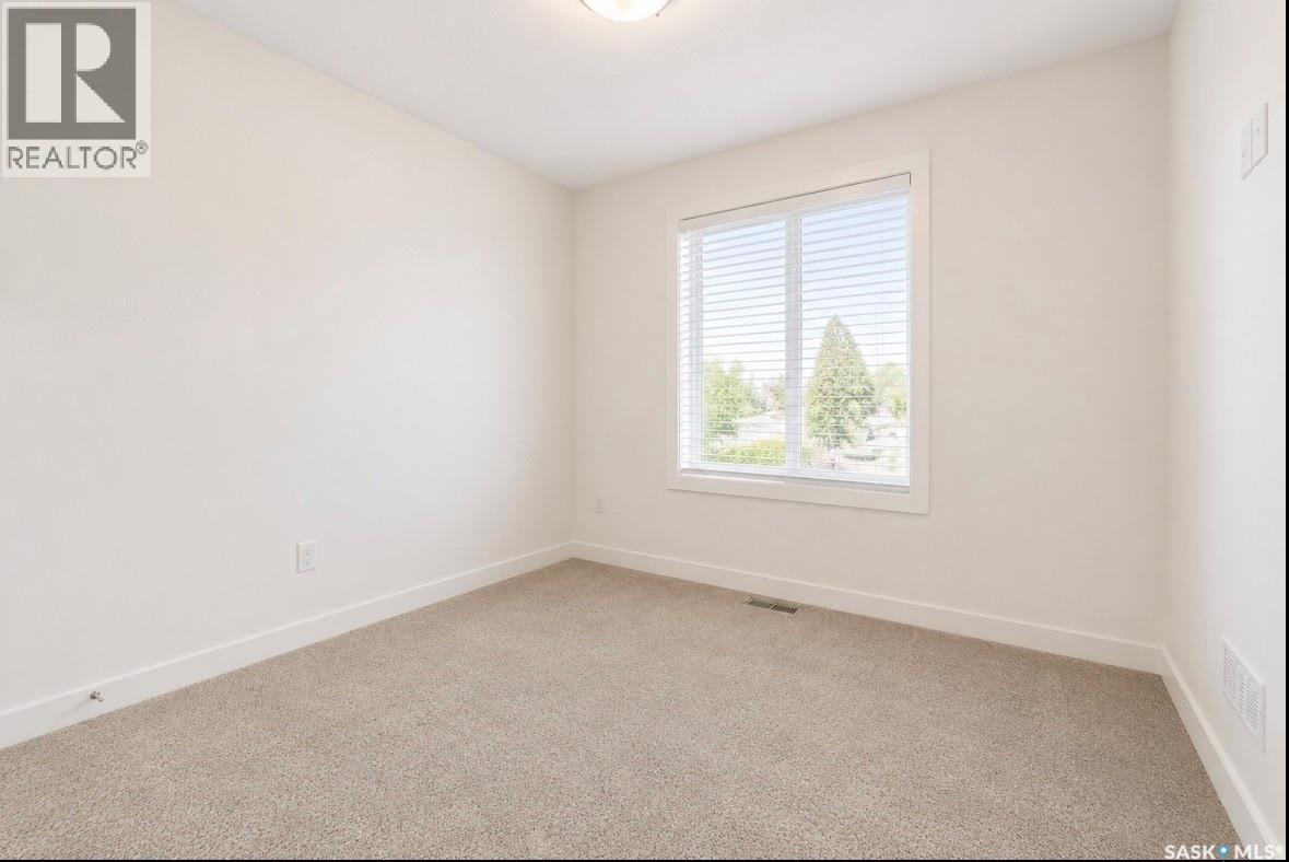 2464 Francis Street, Regina, SK - Indoor Photo Showing Other Room