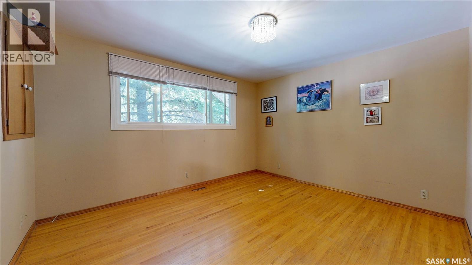 130 Cameron Crescent, Regina, SK - Indoor Photo Showing Other Room