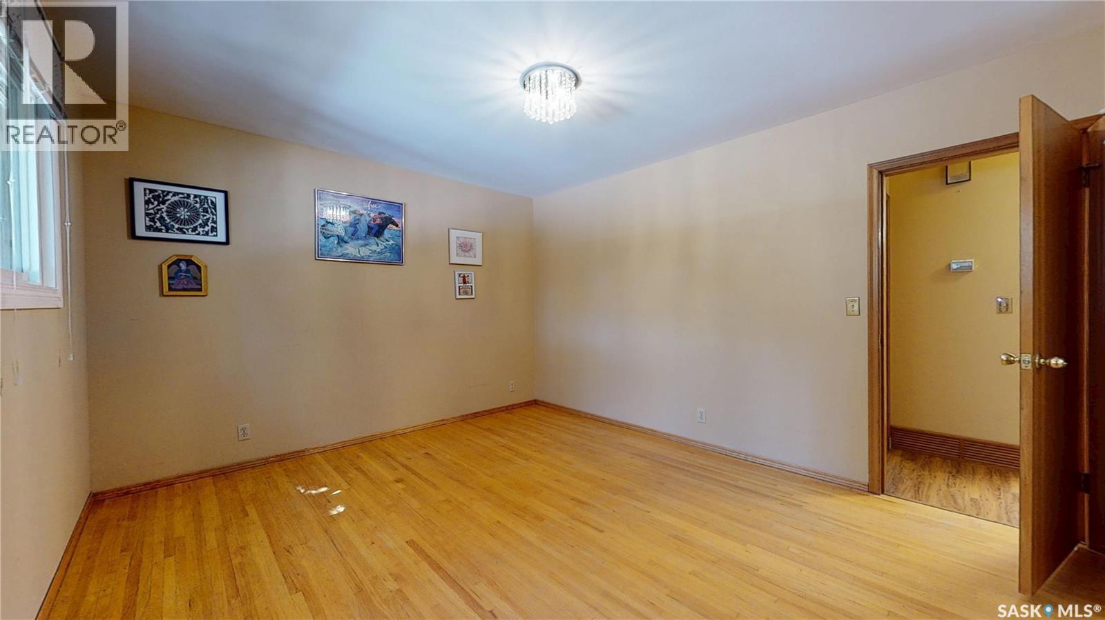 130 Cameron Crescent, Regina, SK - Indoor Photo Showing Other Room