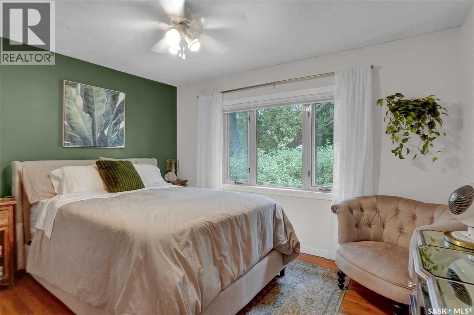 2807 Fleury Street, Regina, SK - Indoor Photo Showing Bedroom