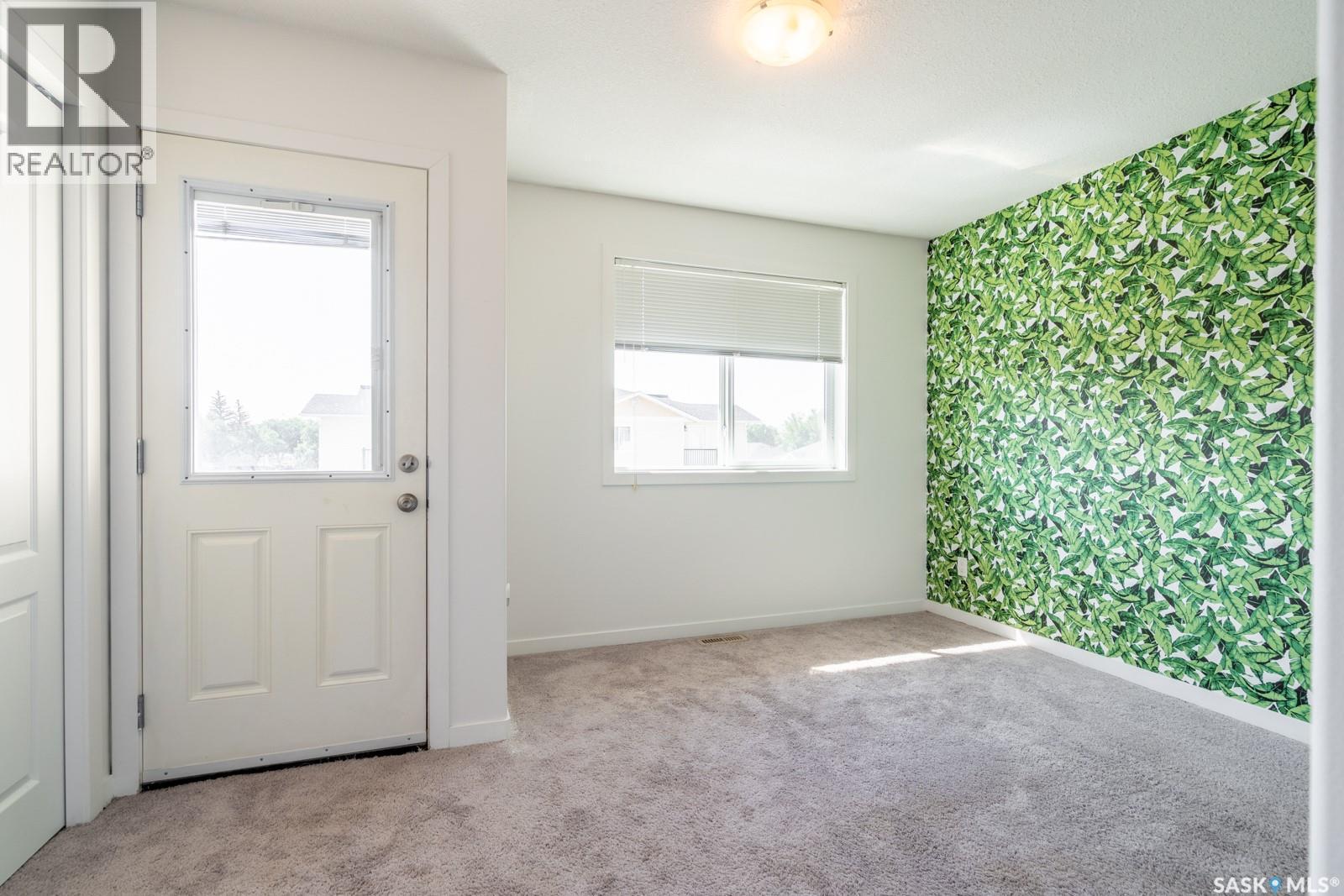 113 1210 Empress Street, Regina, SK - Indoor Photo Showing Other Room