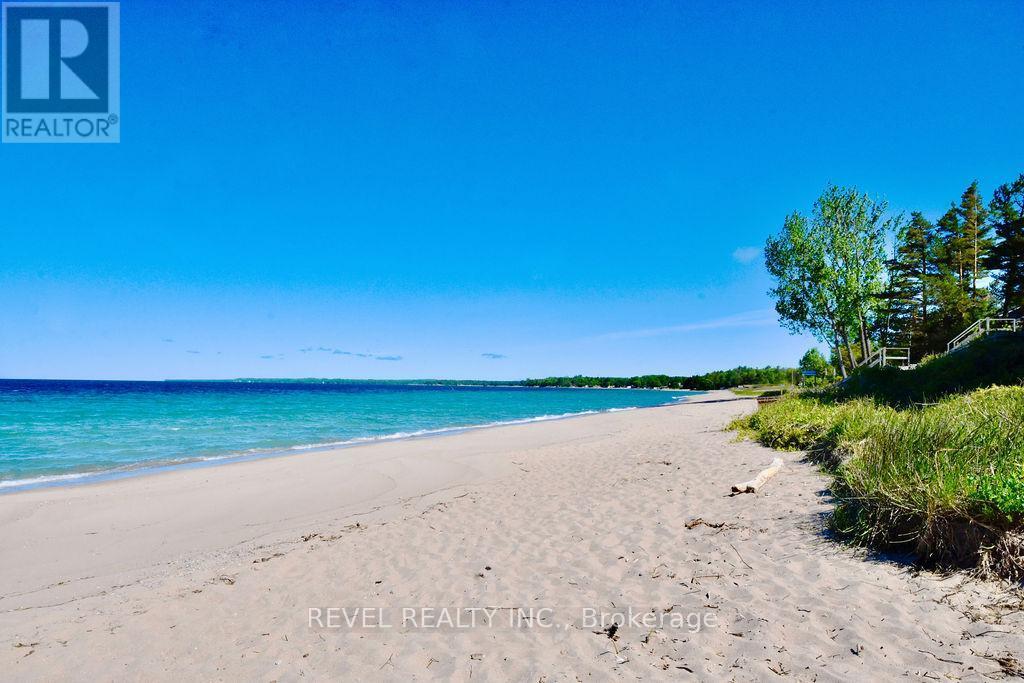 39 Domar Road, Tiny, ON - Outdoor With View