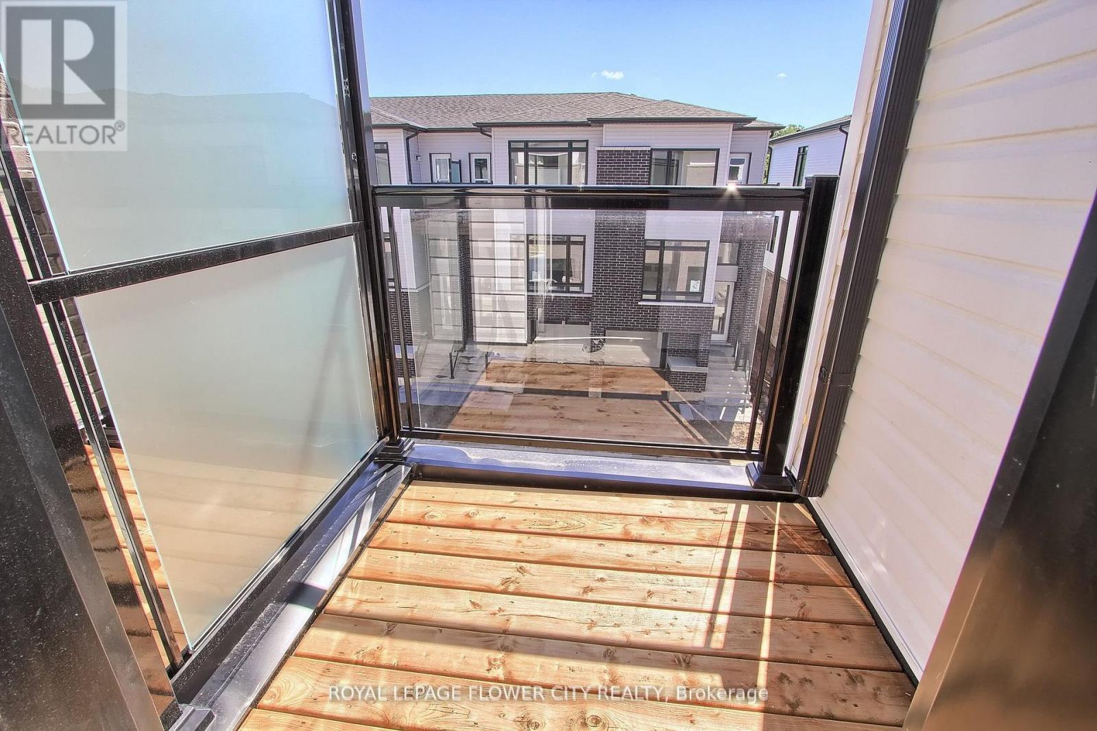 69 Sidney Rose Common, St. Catharines, ON - With Balcony With Exterior