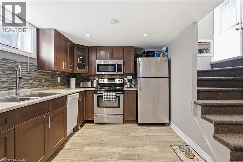 20 Hillview Street, Kitchener, ON