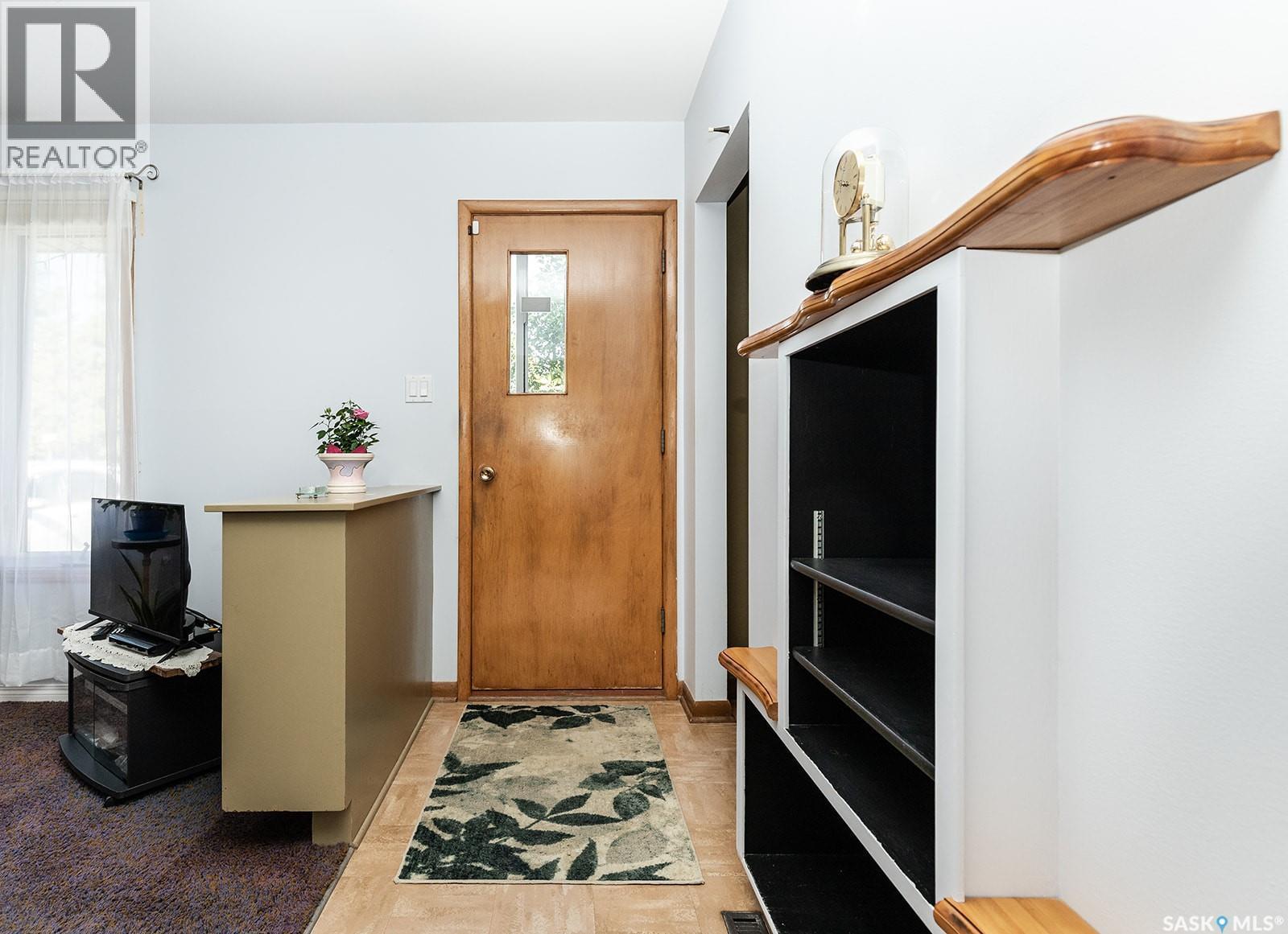 1706 Ruth Street E, Saskatoon, SK - Indoor Photo Showing Other Room