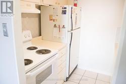 Kitchen - Ceramic Tile Floor - 