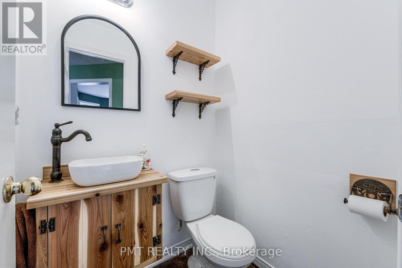 6364 Alderwood Trail, Mississauga, ON - Indoor Photo Showing Bathroom