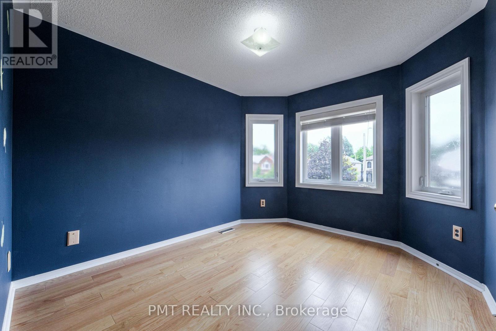 6364 Alderwood Trail, Mississauga, ON - Indoor Photo Showing Other Room