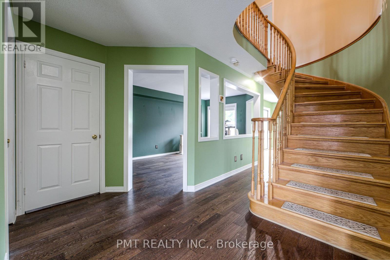 6364 Alderwood Trail, Mississauga, ON - Indoor Photo Showing Other Room