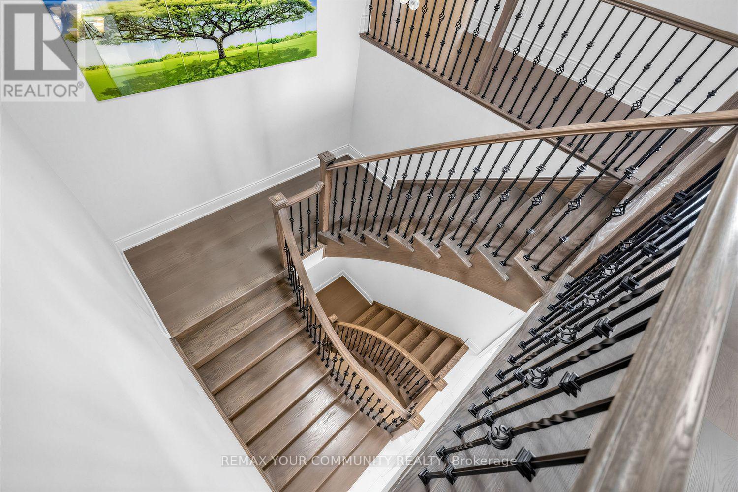 19 Redmond Crescent, Springwater, ON - Indoor Photo Showing Other Room
