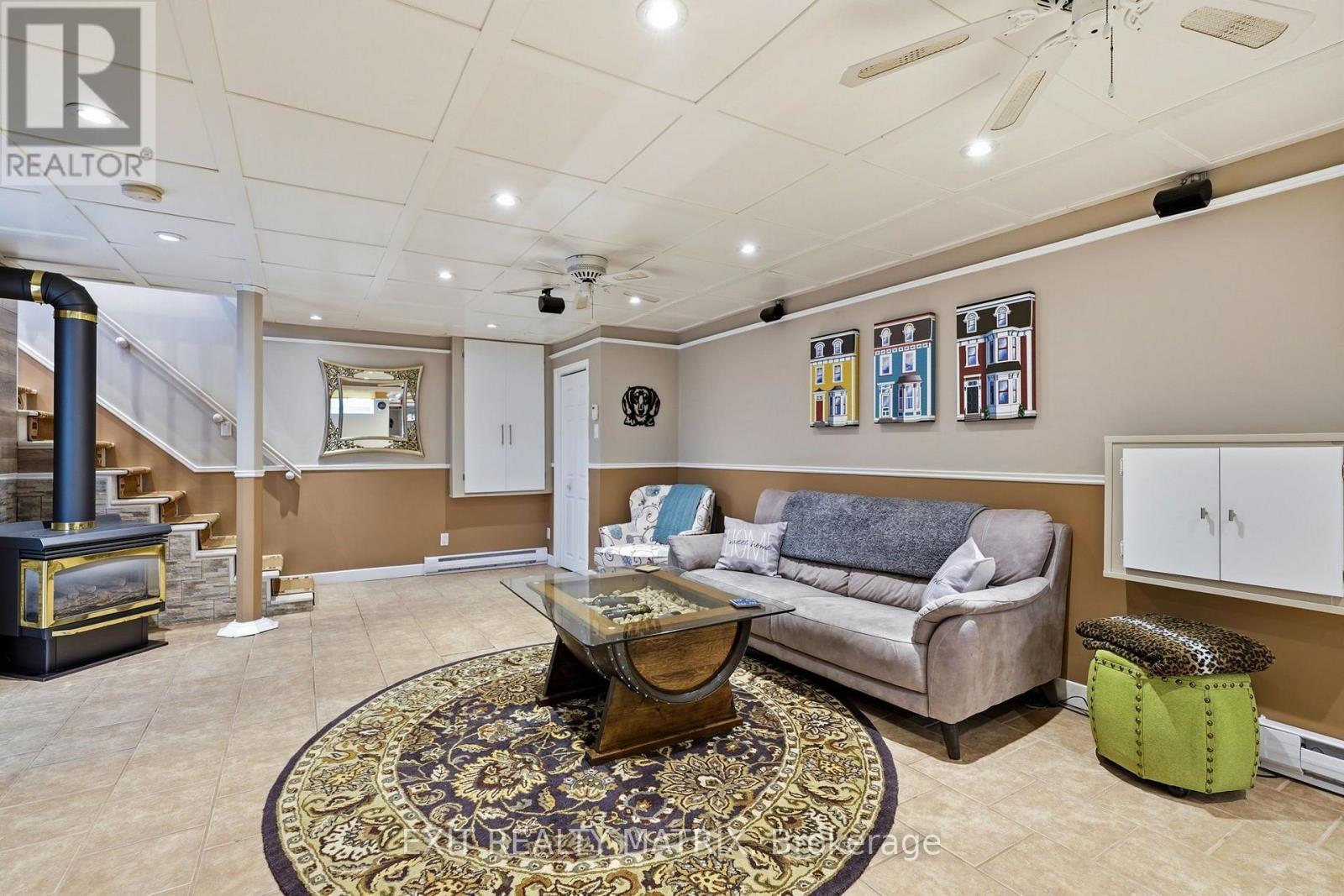 554 Front Road, Champlain, ON - Indoor With Fireplace