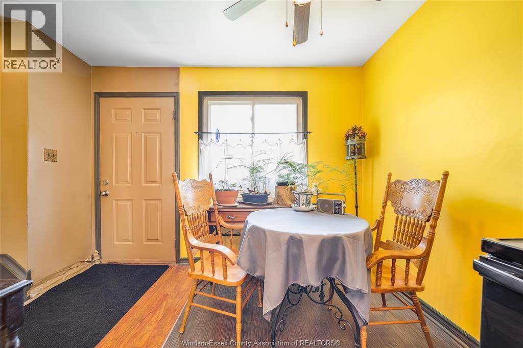 5492 Lassaline Ave #4, Windsor, ON - Indoor