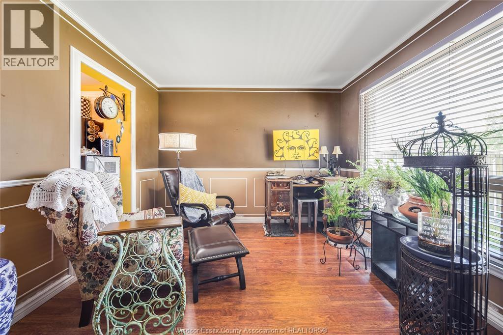5492 Lassaline Ave #4, Windsor, ON - Indoor