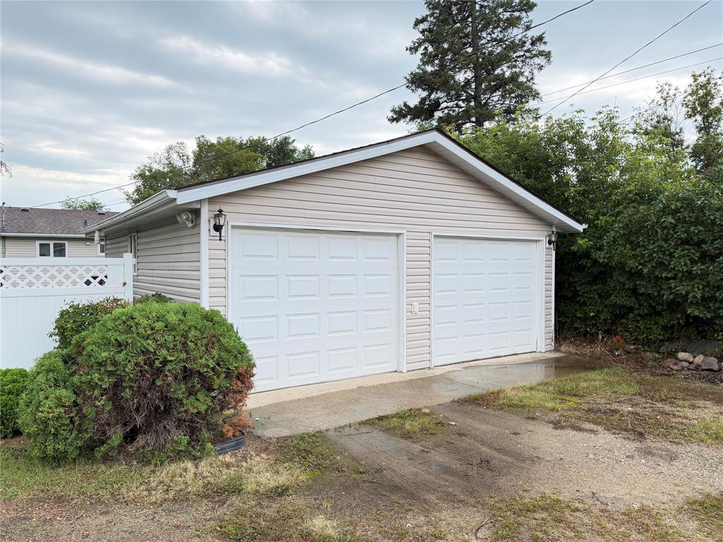 545 3Rd Avenue, Rivers, MB - Outdoor With Exterior