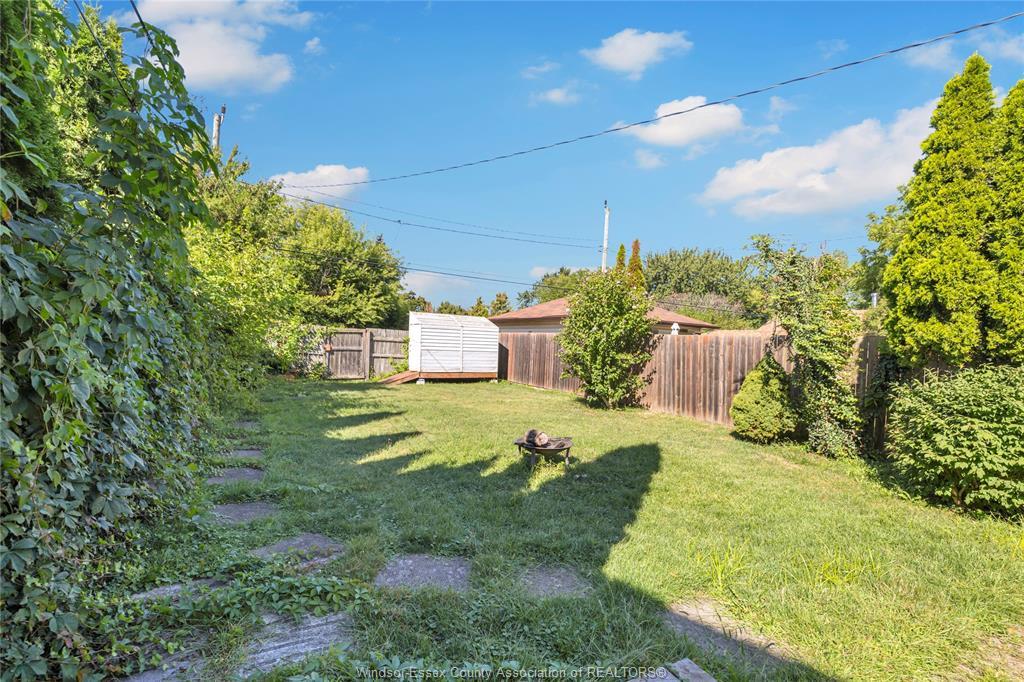 1757 Pierre Avenue, Windsor, ON - Outdoor