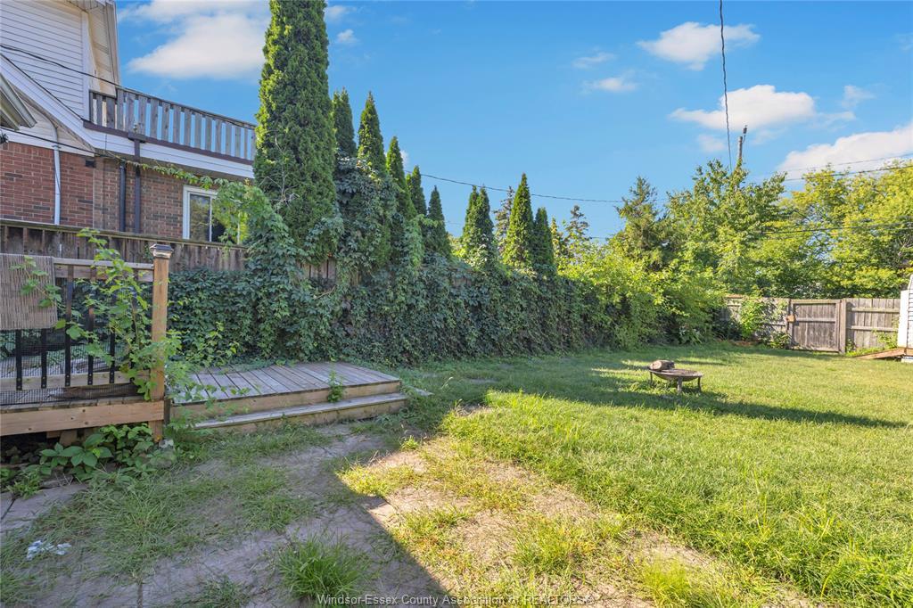 1757 Pierre Avenue, Windsor, ON - Outdoor