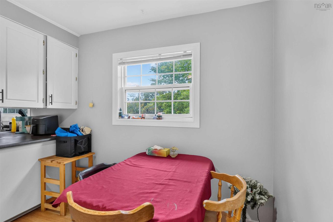 127 Highland Avenue, Wolfville, NS - Indoor Photo Showing Bedroom