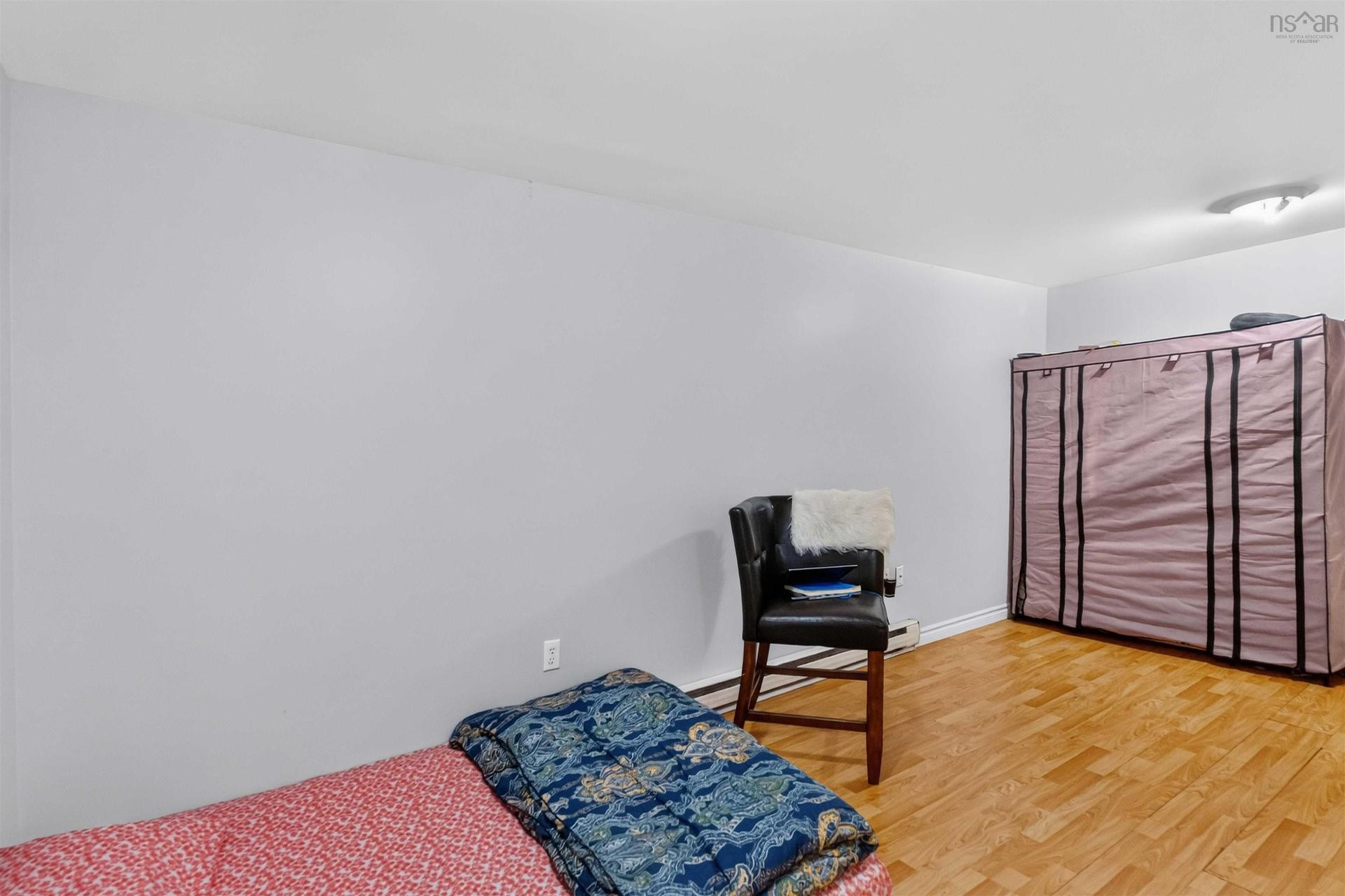 127 Highland Avenue, Wolfville, NS - Indoor Photo Showing Bedroom