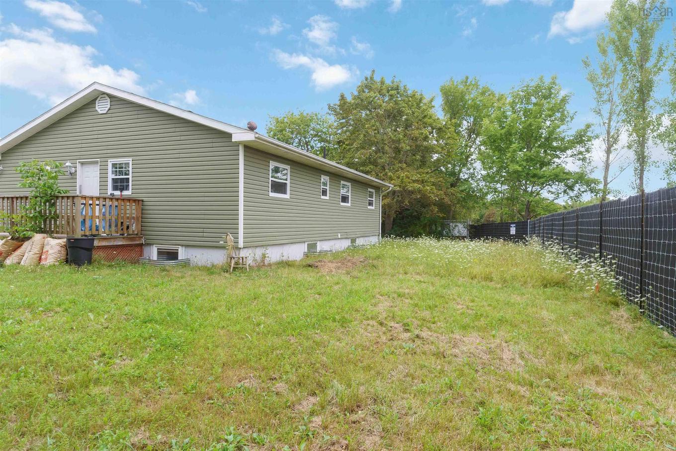 127 Highland Avenue, Wolfville, NS - Outdoor