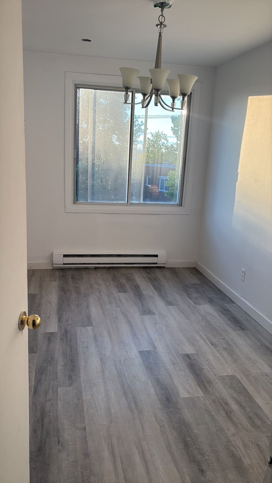 Chambre à coucher - 16-2650 Rue Goyer, Montréal (Côte-Des-Neiges/Notre-Dame-De-Grâce), QC - Indoor Photo Showing Other Room