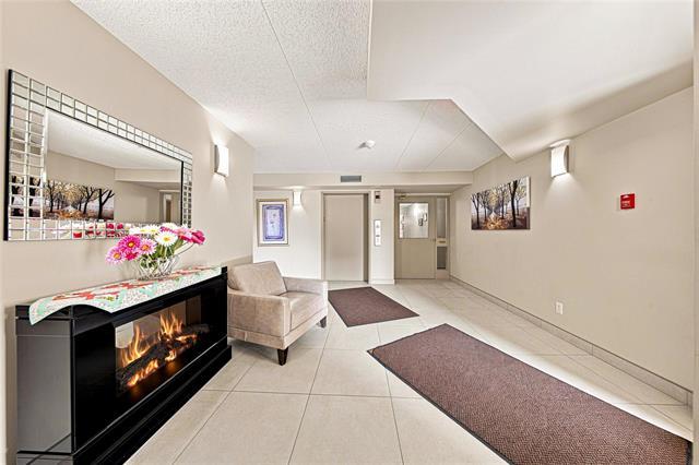 306-1840 Henderson Hwy, Winnipeg, MB - Indoor Photo Showing Other Room