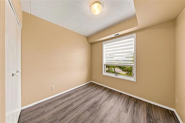 306-1840 Henderson Hwy, Winnipeg, MB - Indoor Photo Showing Other Room