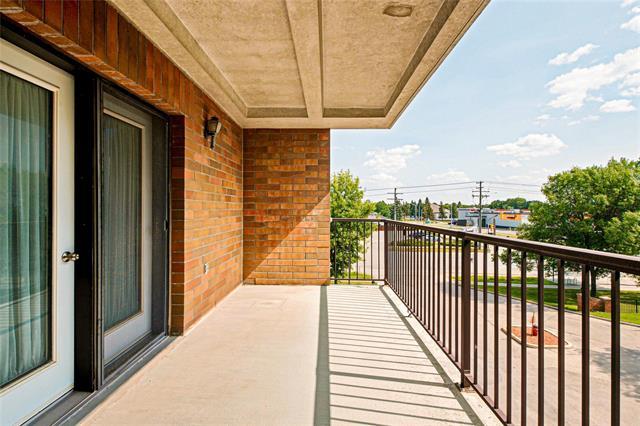 306-1840 Henderson Hwy, Winnipeg, MB - Outdoor With Balcony With Exterior