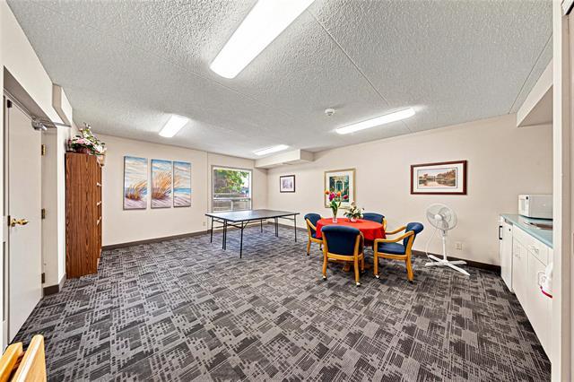 306-1840 Henderson Hwy, Winnipeg, MB - Indoor Photo Showing Other Room