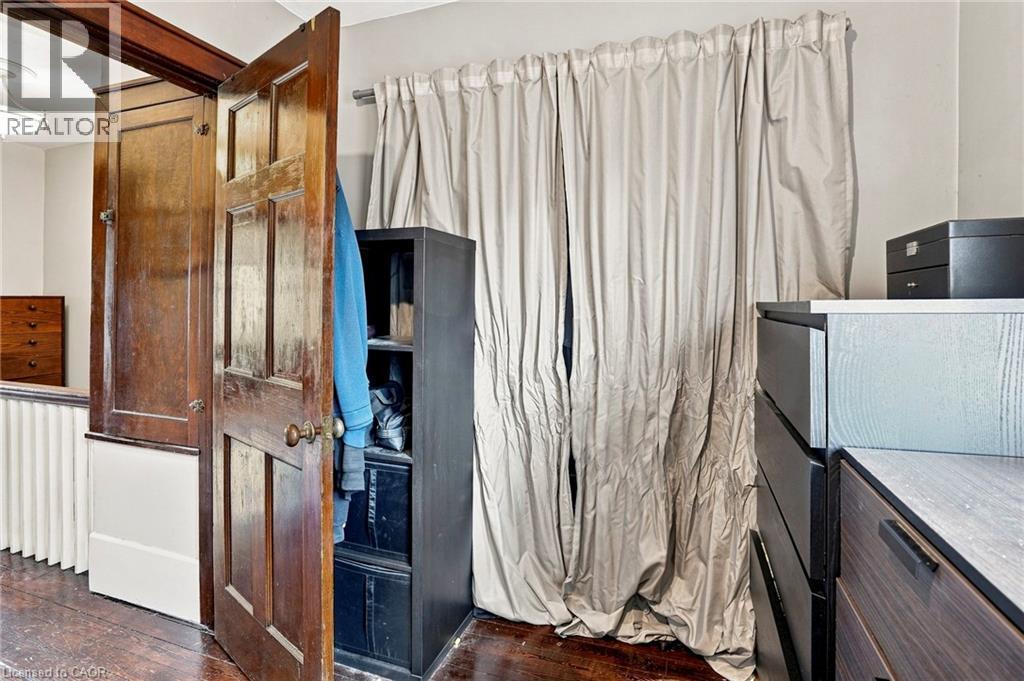 83 Napier Street, Hamilton, ON - Indoor