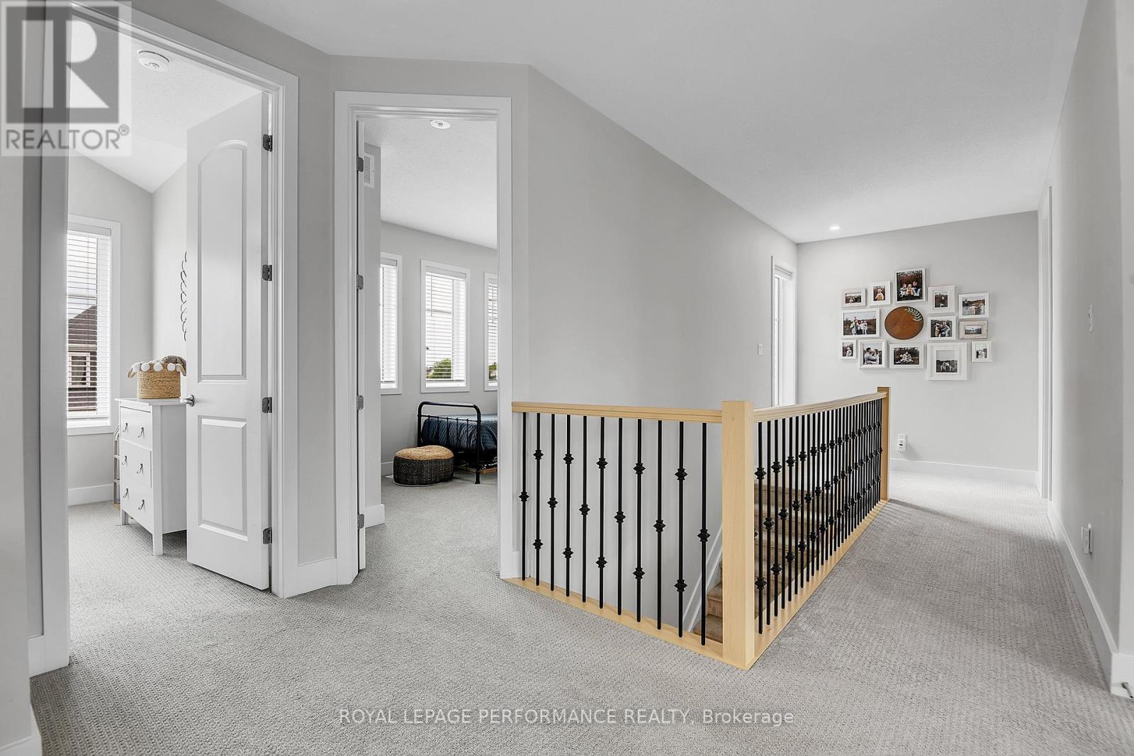 56 Pelham Crescent, Ottawa, ON - Indoor Photo Showing Other Room