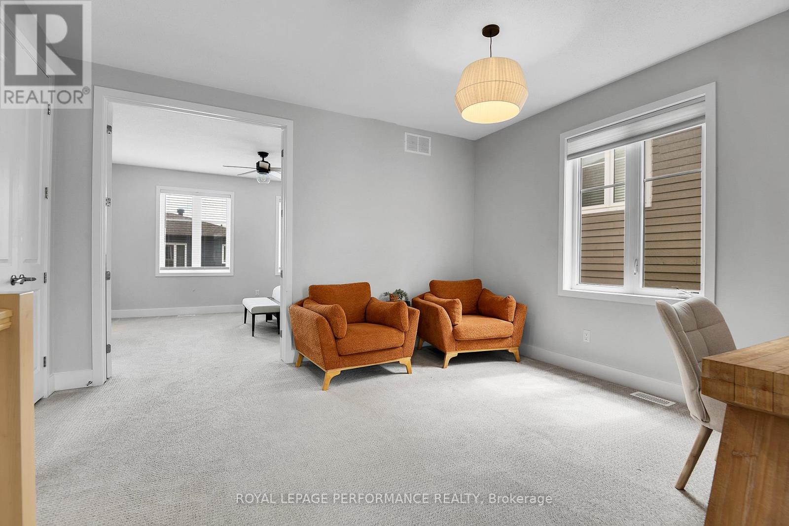 56 Pelham Crescent, Ottawa, ON - Indoor Photo Showing Other Room