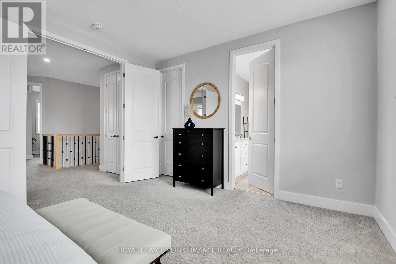 56 Pelham Crescent, Ottawa, ON - Indoor Photo Showing Other Room