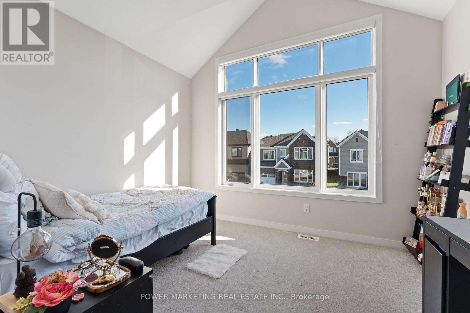 228 Appalachian Circle, Ottawa, ON - Indoor Photo Showing Bedroom