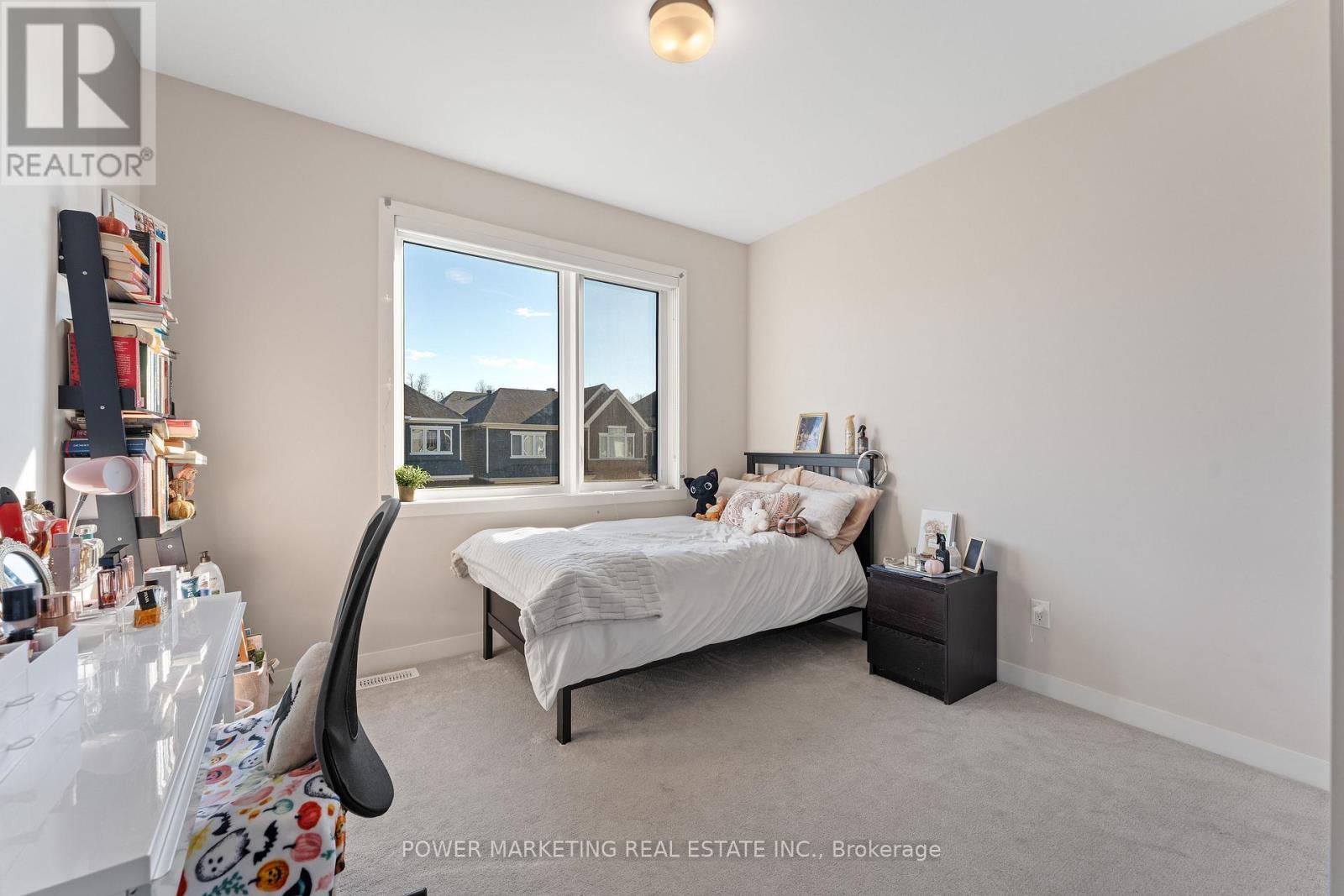 228 Appalachian Circle, Ottawa, ON - Indoor Photo Showing Bedroom