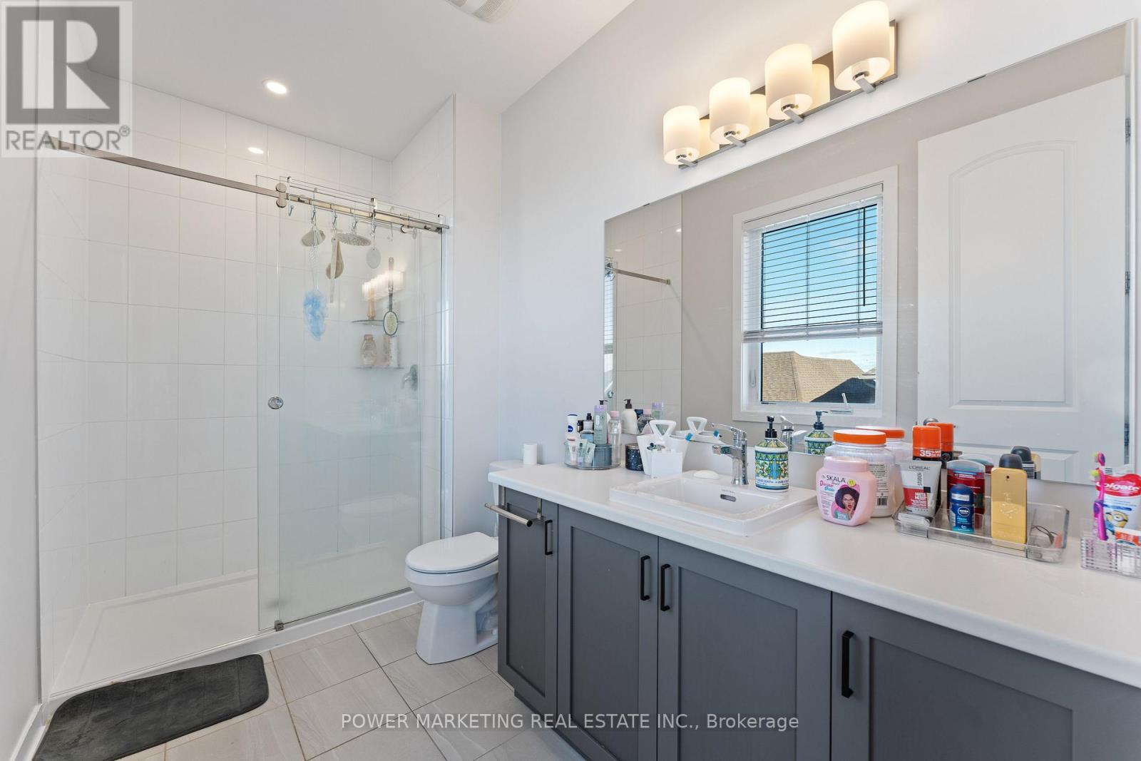 228 Appalachian Circle, Ottawa, ON - Indoor Photo Showing Bathroom
