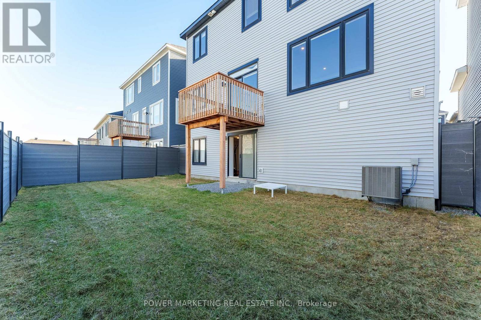 228 Appalachian Circle, Ottawa, ON - Outdoor With Exterior