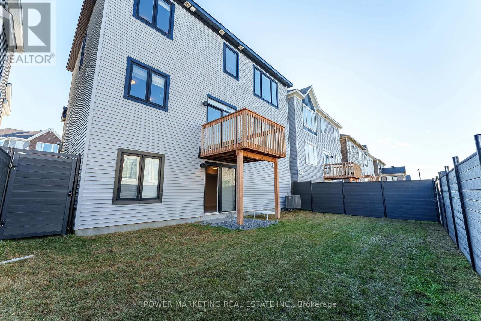 228 Appalachian Circle, Ottawa, ON - Outdoor With Exterior