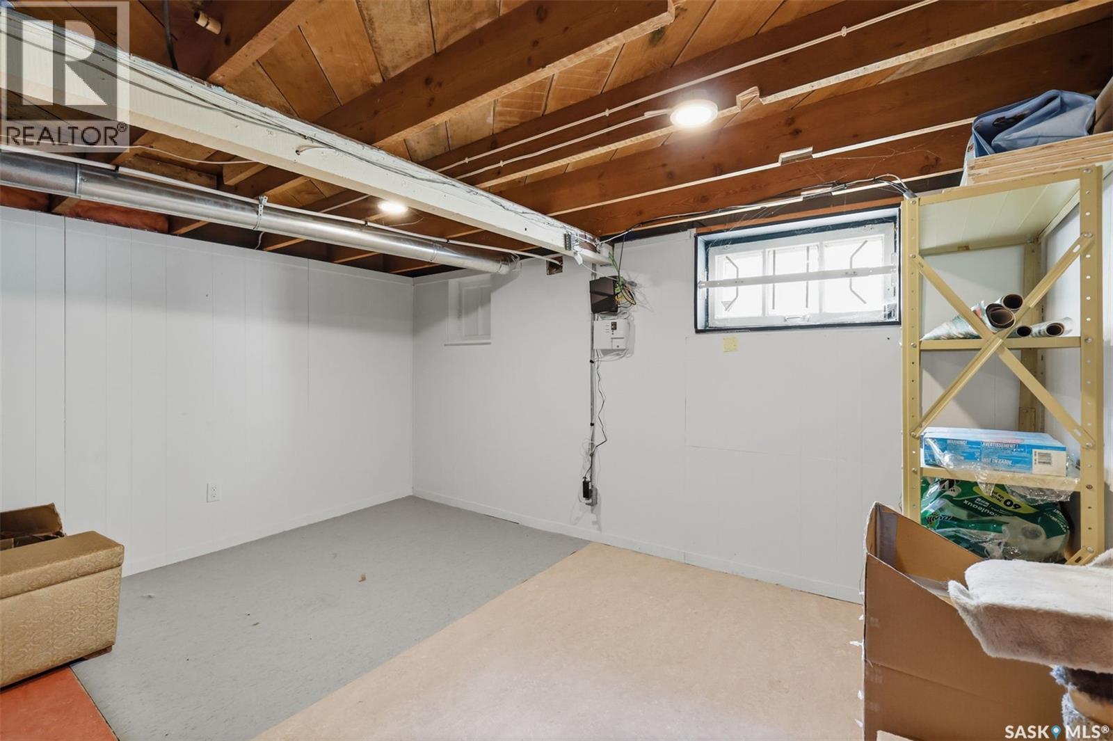 919 6Th Avenue N, Saskatoon, SK - Indoor Photo Showing Basement